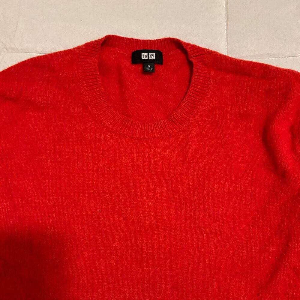100% Wool - Men's Uniqlo Orange Crewneck Sweater